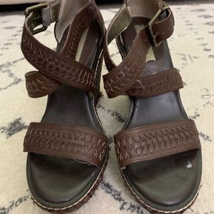 Banana Republic Wedge Sandals size 8.5